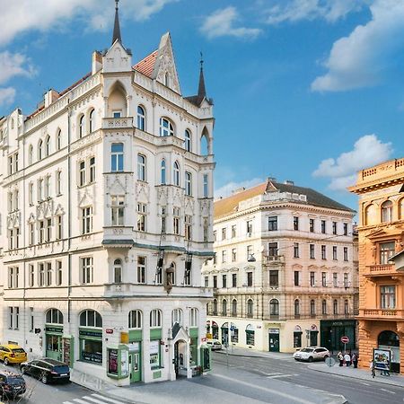 Mooo Downtown Aparthotel Praga Exterior foto
