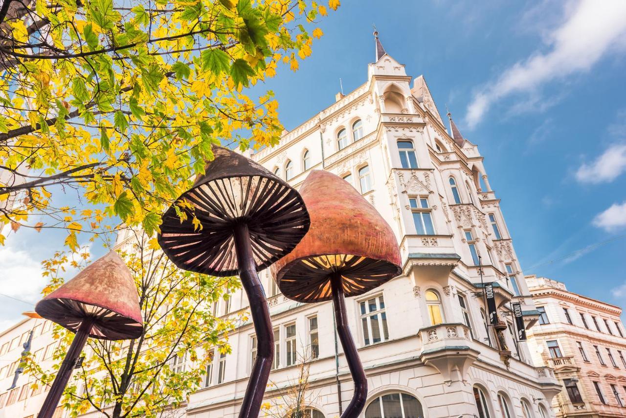 Mooo Downtown Aparthotel Praga Exterior foto